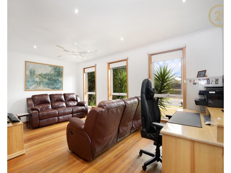 82 Sheoak Street, Doveton VIC 3177