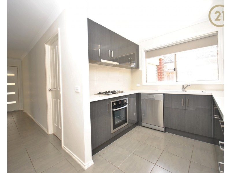 5 Cups Court, Clyde North VIC 3978