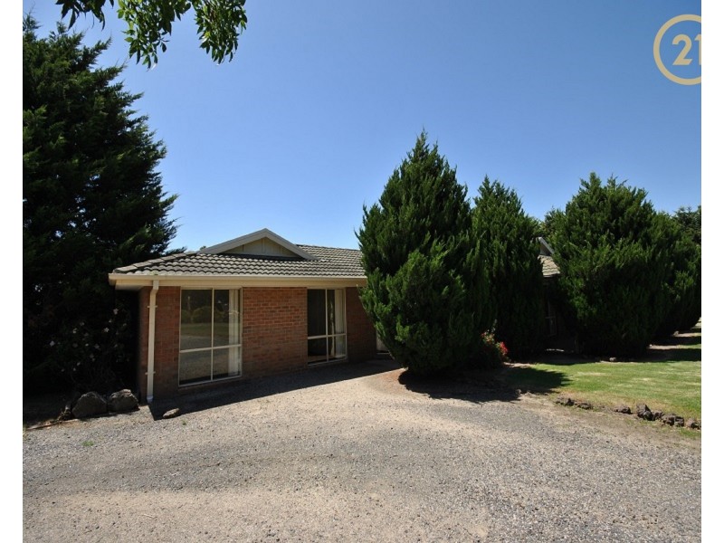 40 Ryan Road, Pakenham VIC 3810