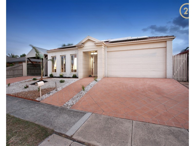 54 Seebeck Drive, Narre Warren South VIC 3805
