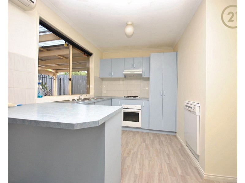 87 Amber Crescent, Narre Warren VIC 3805