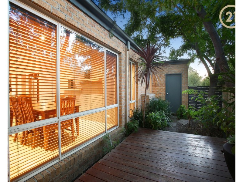 4 Moondarra Drive, Berwick VIC 3806