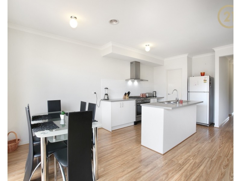 29 Timble Way, Clyde North VIC 3978