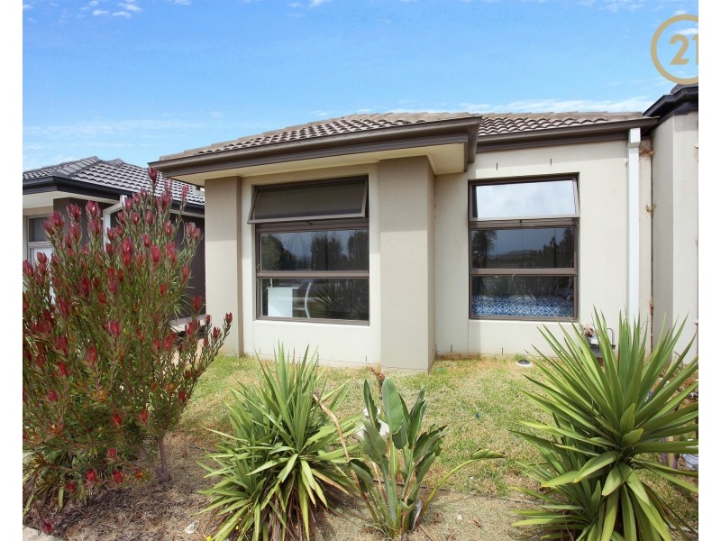 29 Timble Way, Clyde North VIC 3978