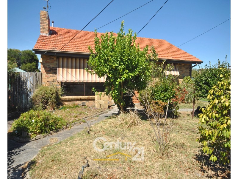 8 Reid Court, Dandenong North VIC 3175