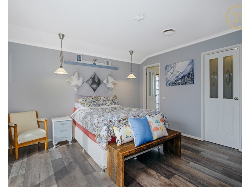 74 Avebury Drive, Berwick VIC 3806