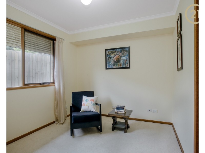 74 Avebury Drive, Berwick VIC 3806