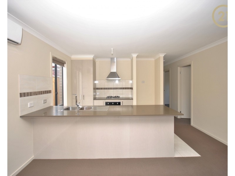 18  Carnegie Street, Officer VIC 3809