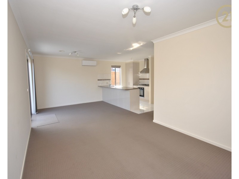 18  Carnegie Street, Officer VIC 3809