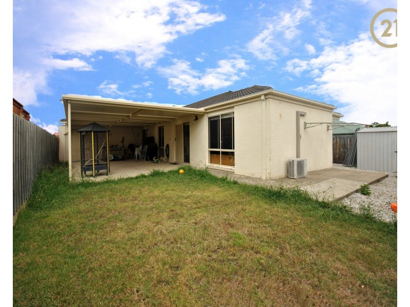 6 Regent Close, Berwick VIC 3806