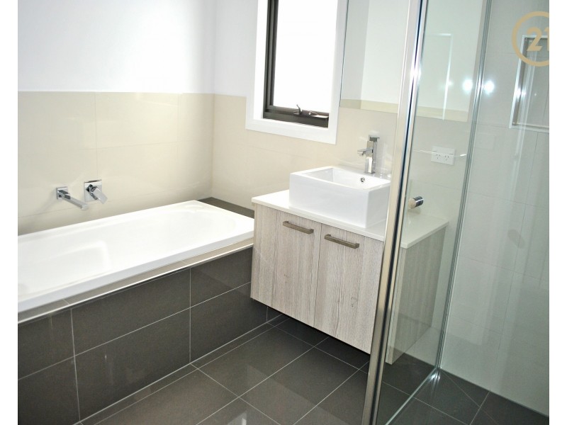 11B Hughes Crescent, Dandenong North VIC 3175