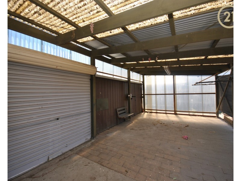 77 Sladen Street, Cranbourne VIC 3977