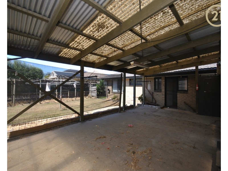 77 Sladen Street, Cranbourne VIC 3977