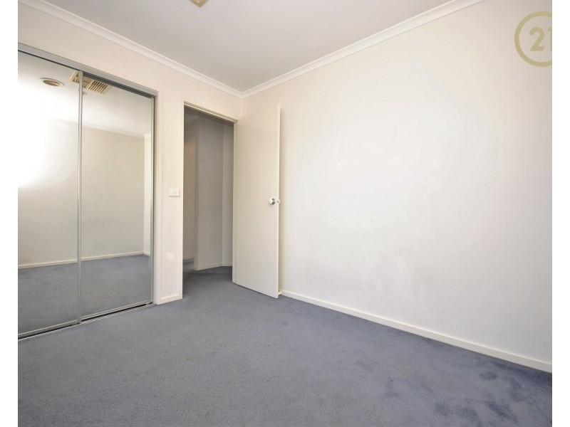 20 Charles Condor Place, Berwick VIC 3806