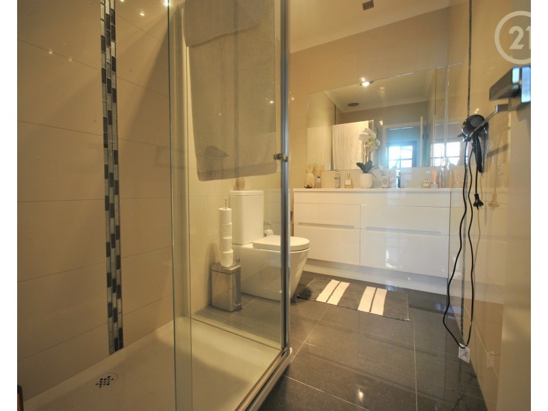 3/23 Ross Street, Dandenong VIC 3175