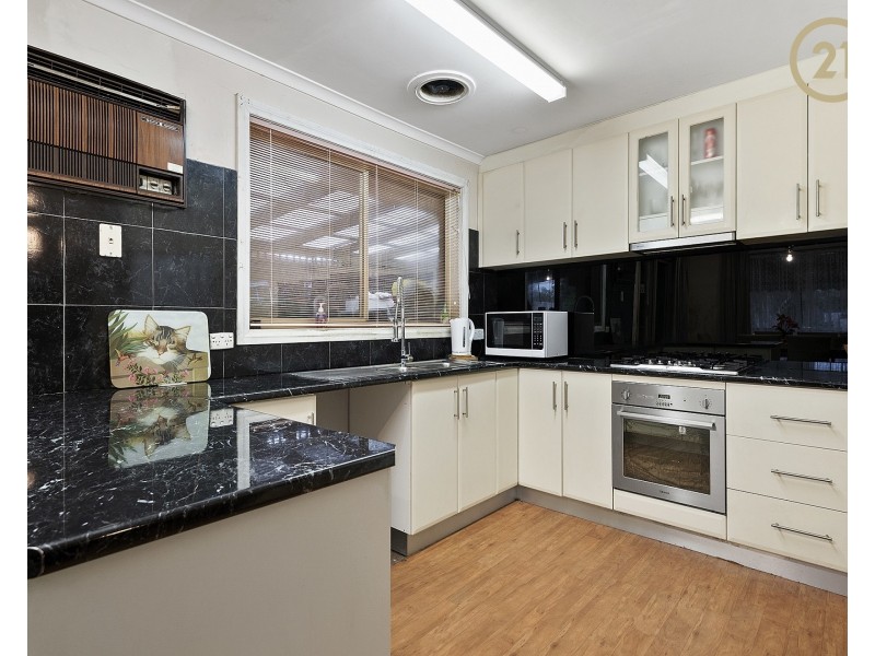 5 Broadacres Court, Narre Warren VIC 3805