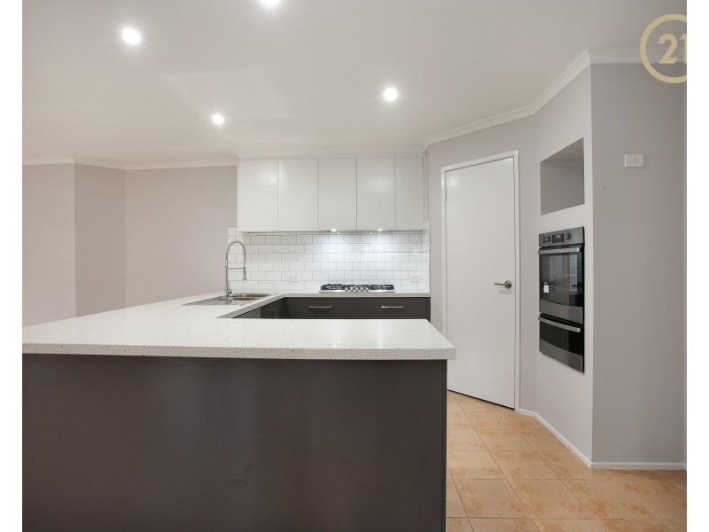 5 Kurnwill Place, Berwick VIC 3806