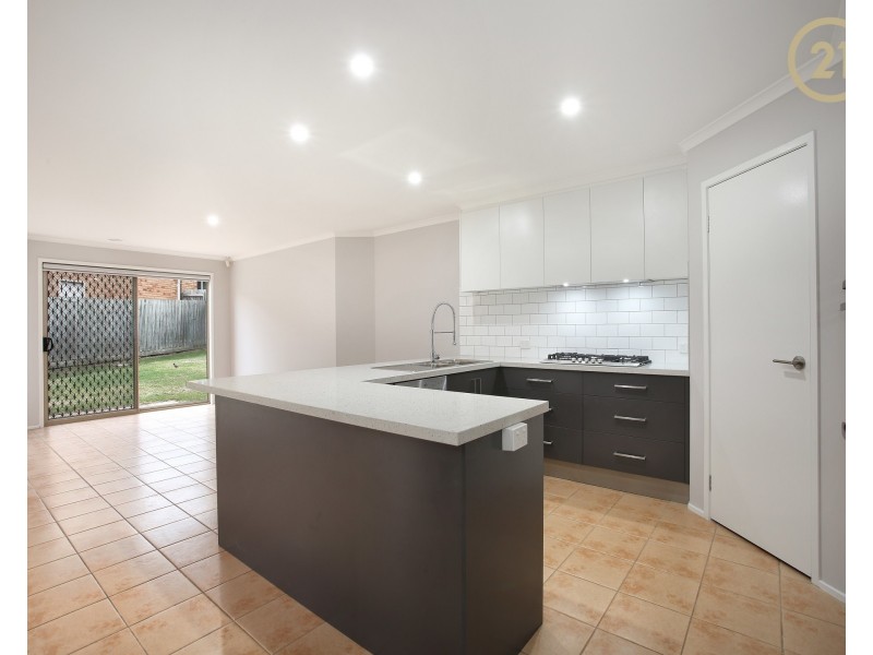 5 Kurnwill Place, Berwick VIC 3806