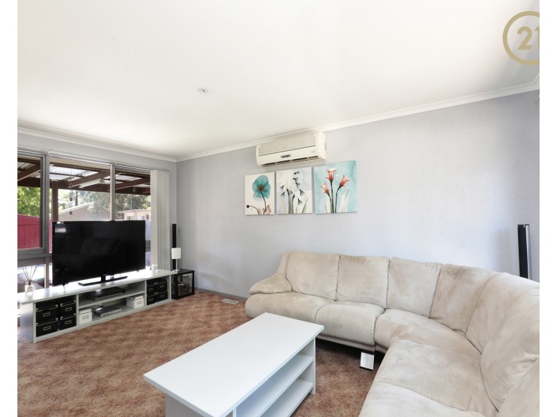 18 Selkirk Court, Berwick VIC 3806