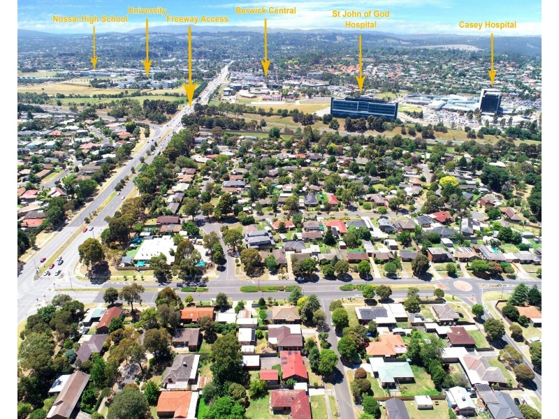 18 Selkirk Court, Berwick VIC 3806