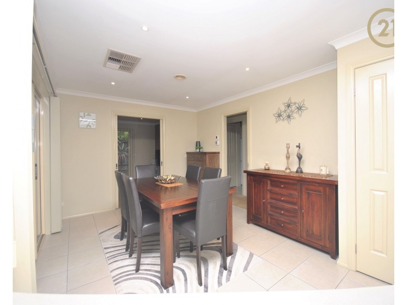 10 Sigvard Boulevard, Hallam VIC 3803