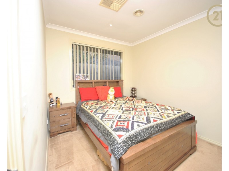 10 Sigvard Boulevard, Hallam VIC 3803