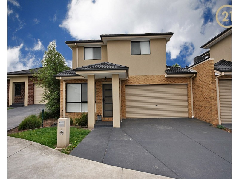 2/59 Fairholme Boulevard, Berwick VIC 3806