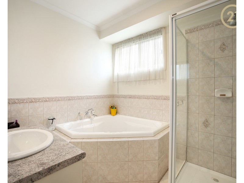 5 Apsley Terrace, Berwick VIC 3806