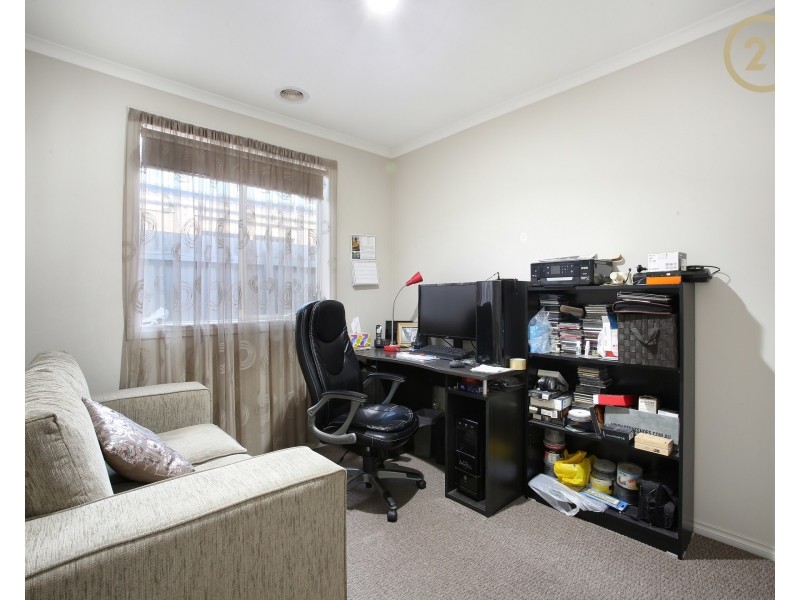 105  Fairhaven Boulevard, Cranbourne West VIC 3977