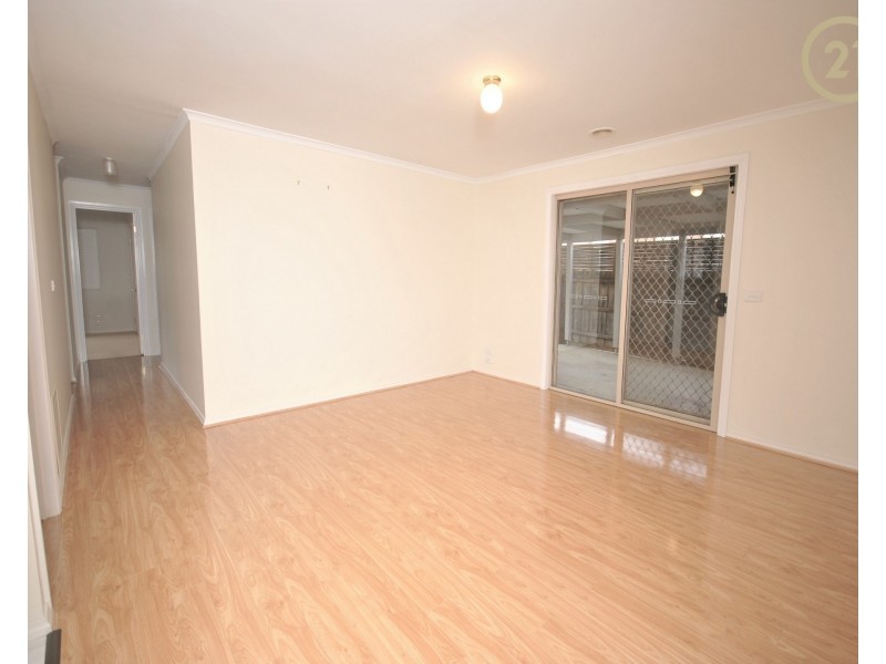 16 Balmaceda Court, Berwick VIC 3806