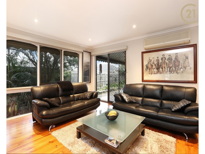 2 Greystoke Court, Berwick VIC 3806