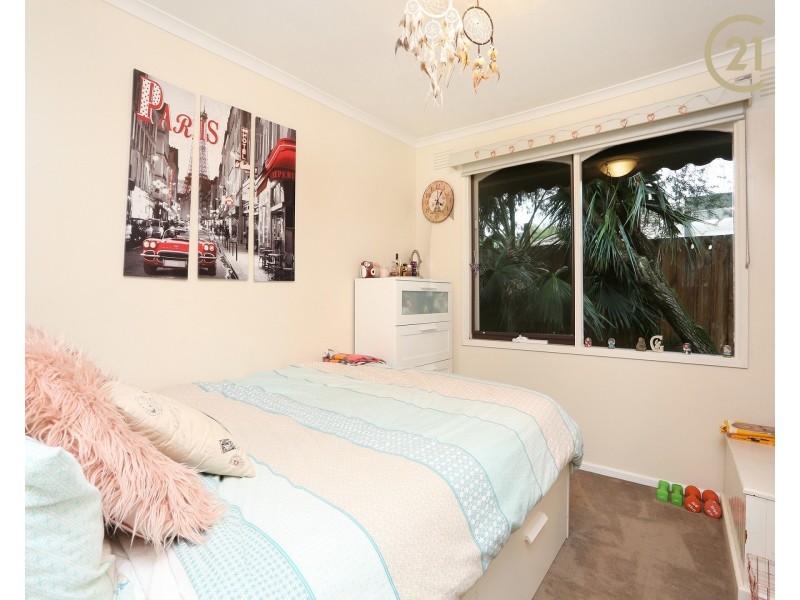 2 Greystoke Court, Berwick VIC 3806