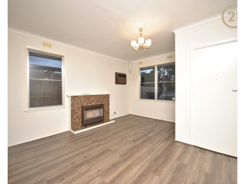 49  Rowan Drive, Doveton VIC 3177