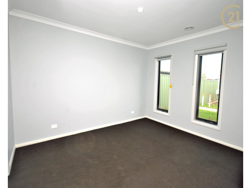 5 Rankin Road, Beaconsfield VIC 3807