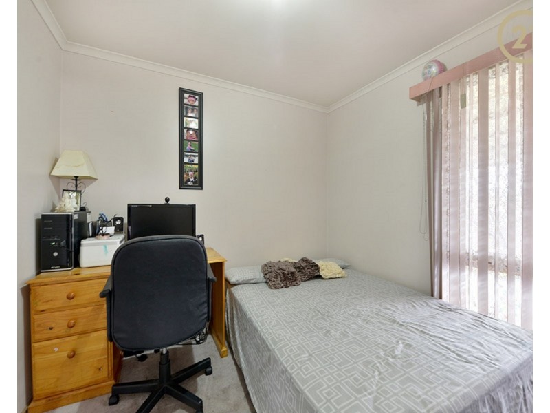 32 Hinrichsen Drive, Hallam VIC 3803