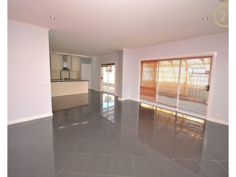 13 Els Court, Berwick VIC 3806