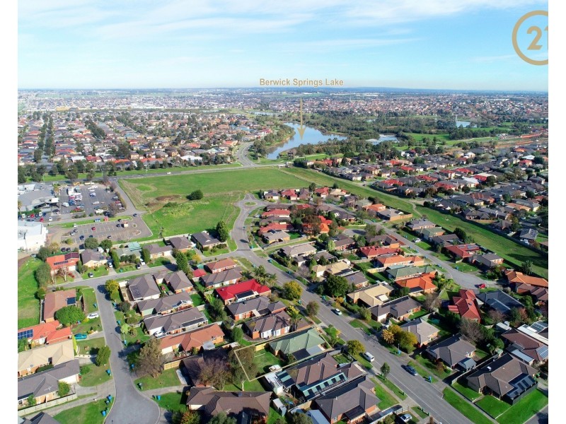 6 Michelle Drive, Berwick VIC 3806