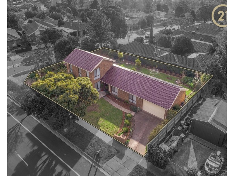 84 Saxonwood Drive, Narre Warren VIC 3805