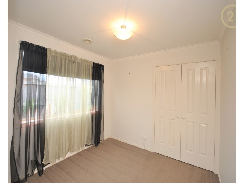 106 Ridgemont Drive, Berwick VIC 3806