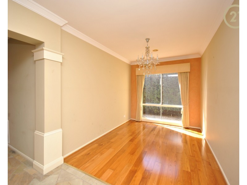12 Snowgum Court, Narre Warren South VIC 3805