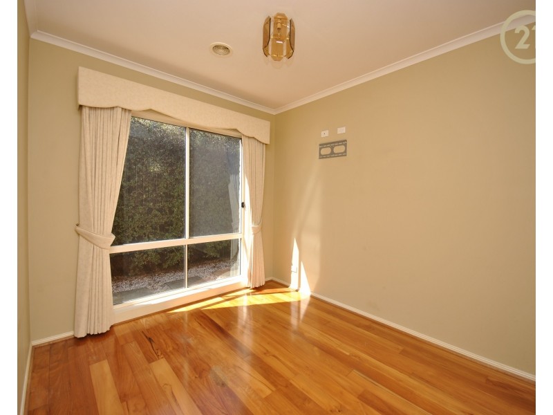 12 Snowgum Court, Narre Warren South VIC 3805