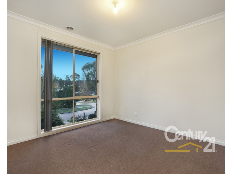 9 Calway Street, Drouin VIC 3818