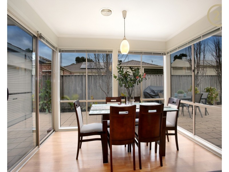 9 Marsh Grove, Berwick VIC 3806