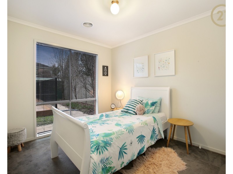 9 Marsh Grove, Berwick VIC 3806