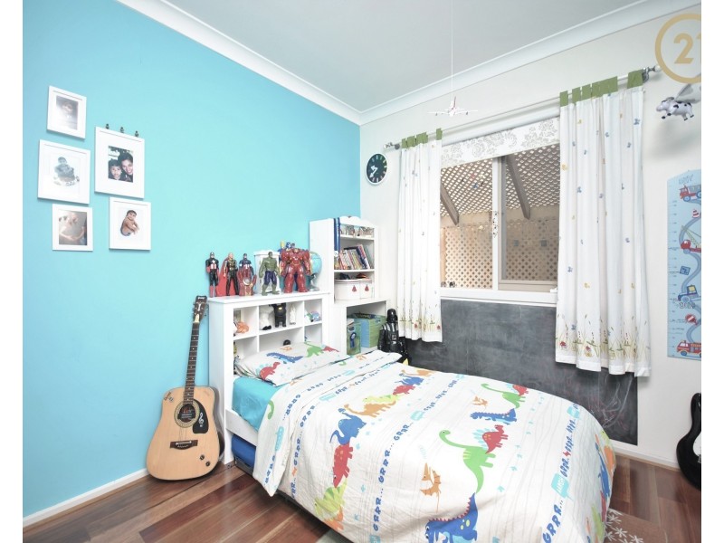 33 Balmain Drive, Berwick VIC 3806