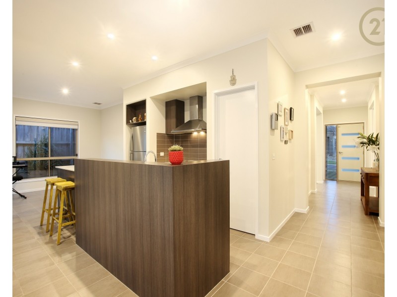 46 Saul Avenue, Berwick VIC 3806