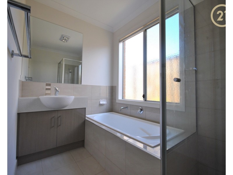 3 Cups Court, Clyde North VIC 3978