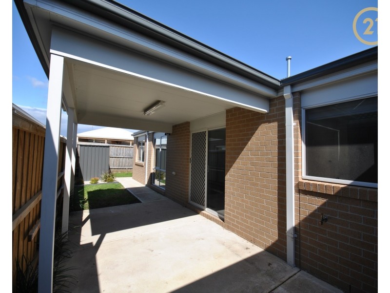 3 Cups Court, Clyde North VIC 3978