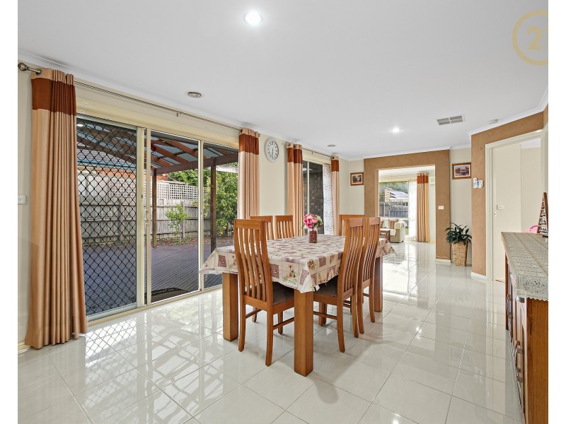 24 Fieldhouse Lane, Berwick VIC 3806