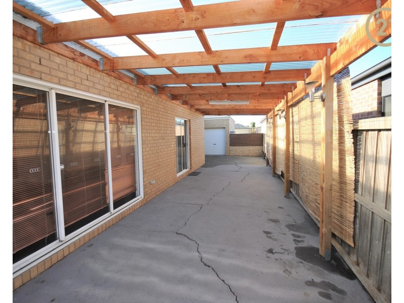 13 Els Court, Berwick VIC 3806